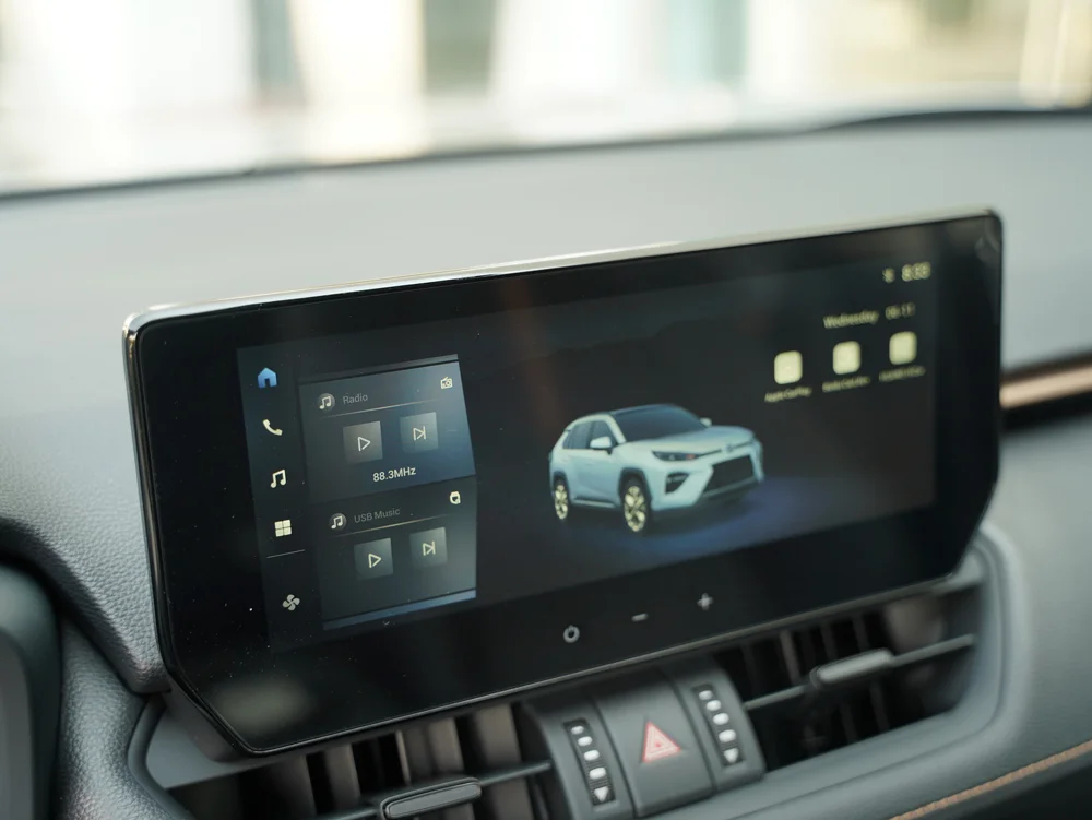 نمایشگر مرکزی 10.25 اینچی با منوی اصلی