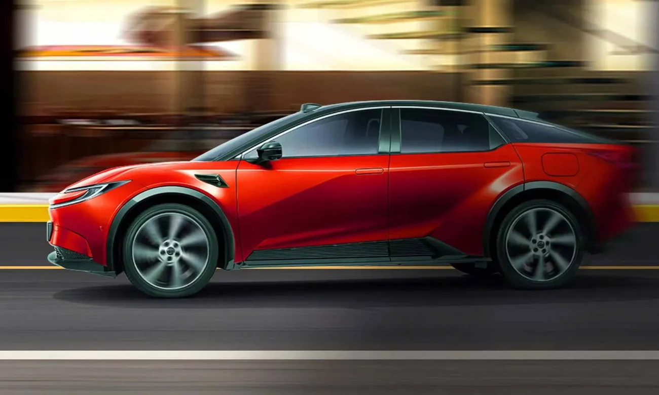 شات حرکتی تویوتا BZ5 در شهر – ماهان صنعت پارس