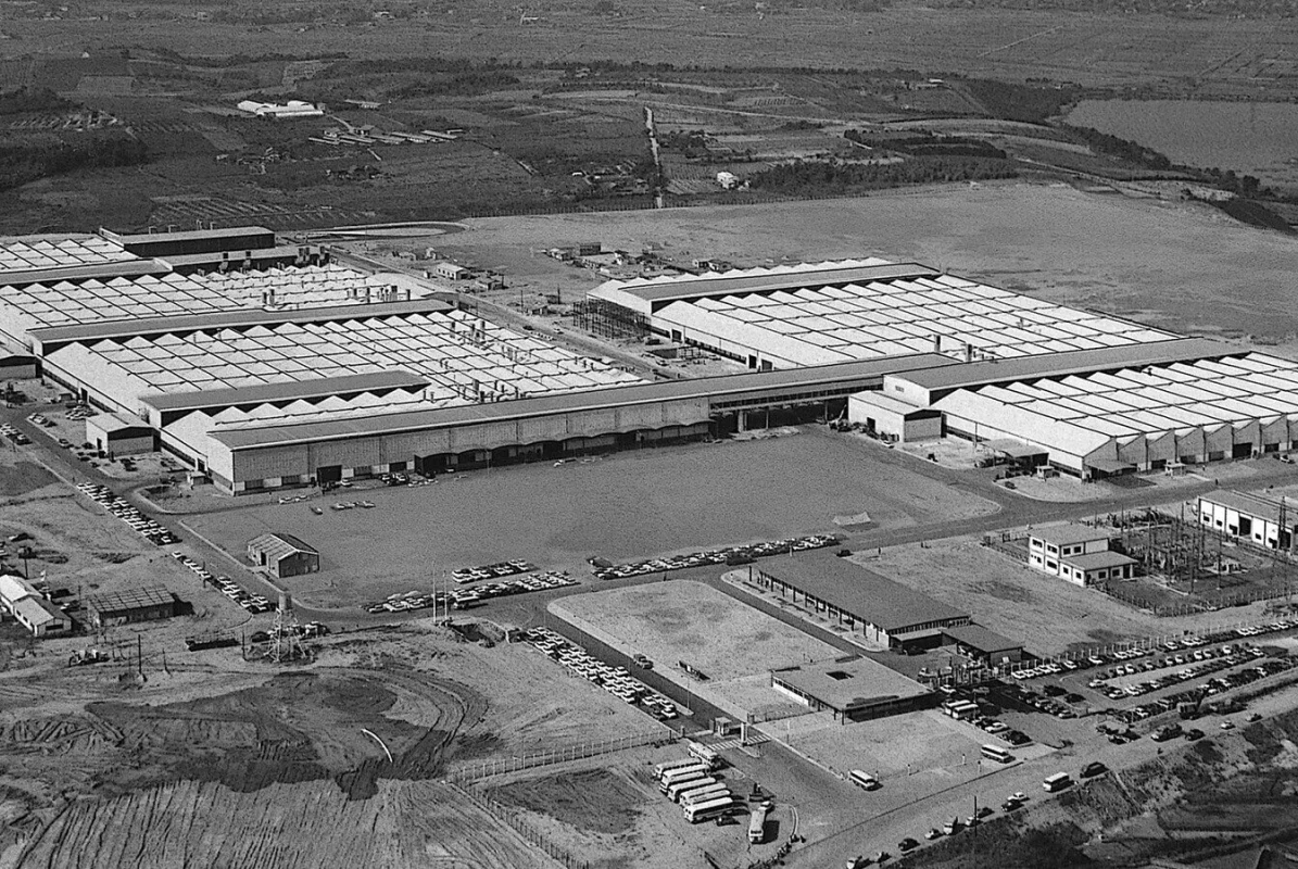 عکس هوایی از کارخانه تاکائوکا تویوتا و محوطه گسترده تولیدی آن