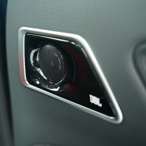 بلندگو-JBL-درب-تویوتا-لندکروز-اتاق-300-مشکی-2025-ایرتویا