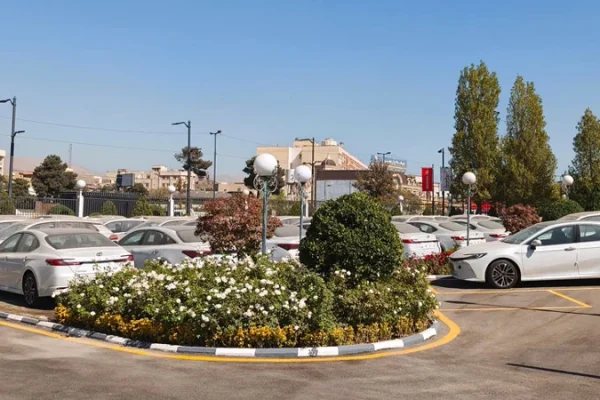تحویل خودرو تویوتا در مرکز ایرتویا
