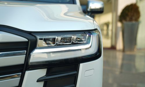 چراغ-جلو-تویوتا-لندکروز-اتاق-300-مشکی-2025-ایرتویا