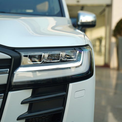 چراغ-جلو-تویوتا-لندکروز-اتاق-300-مشکی-2025-ایرتویا