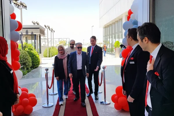 تحویل خودروهای وارداتی تویوتا توسط ماهان صنعت پارس ایرتویا