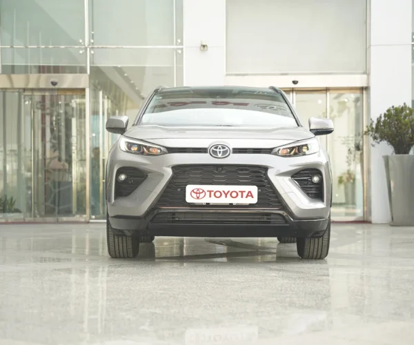 جلوپنجره-عریض-و-اسپرت-تویوتا-وایلدلندر-2025