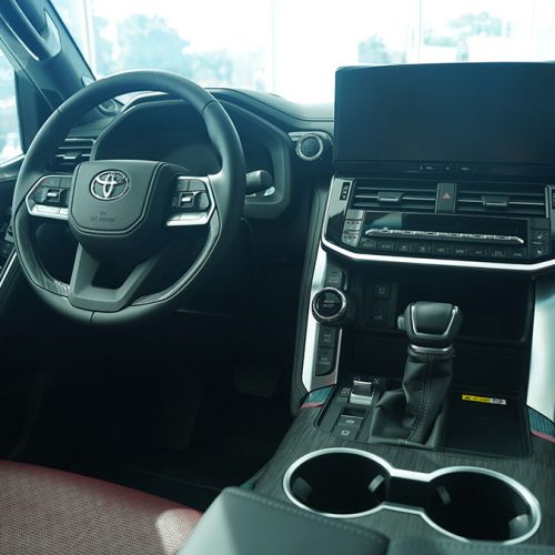 جعبه-فرمان-تویوتا-لندکروزVXR-توئین-توربو-در-ایرتویا