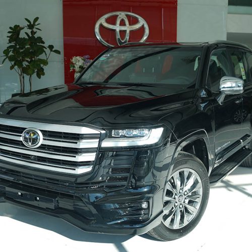 تویوتا-لندکروز-اتاق-300-مشکی-2025-ایرتویا