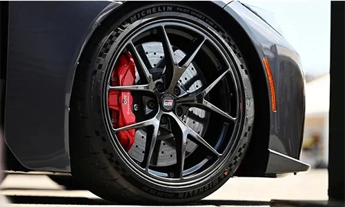 جزئیات رینگ و ترمز Toyota GR GT