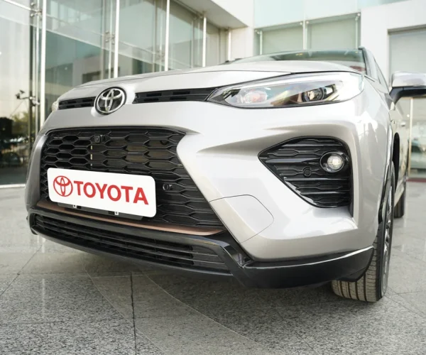 چراغ-مه-شکن-جلو-تویوتا-وایلدلندر-2025