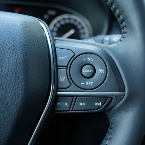 کابین لوکس تویوتا ونزا 2025 با امکانات رفاهی