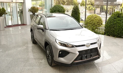 نمای کلی وایلدلندر از زاویه سه‌رخ