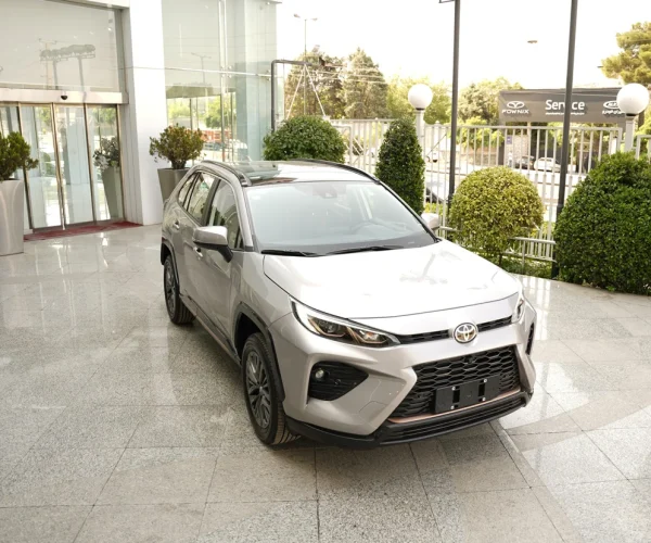 نمای-کلی-تویوتا-وایلدلندر-2025