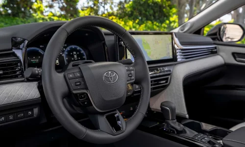 2025-toyota-camry-xle-awd-first-drive (21)