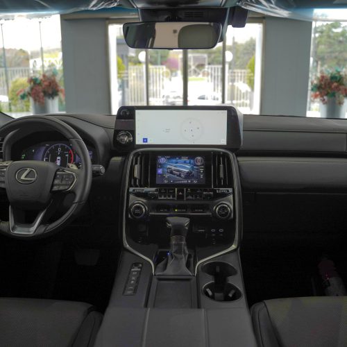لکسوس+RX600_نمای+داخلی+با+صفحه+نمایش_ایرتویا_924468